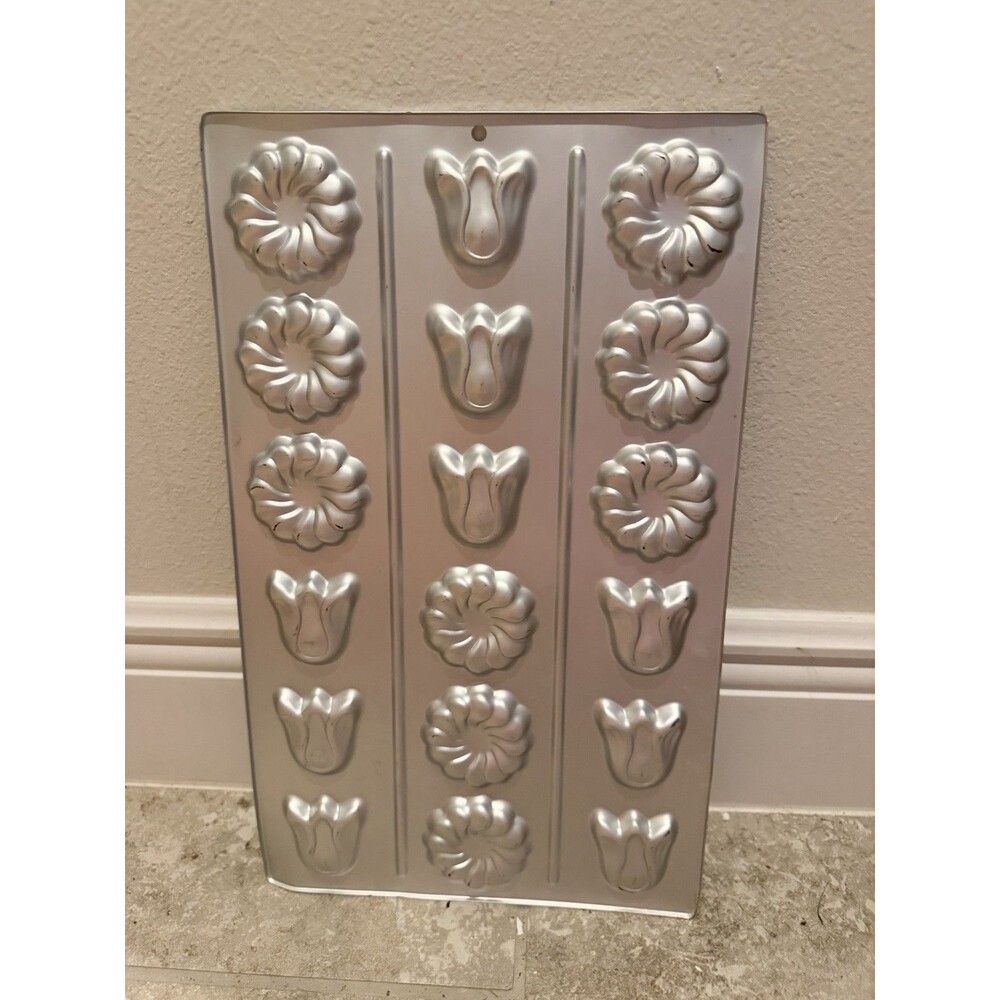 Vintage Wilton Bavarian Classic Aluminum Cookie Mold 9.5" X 15.5 1984 Korea